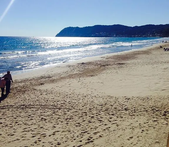 Daire Attico Fronte Mare Alassio